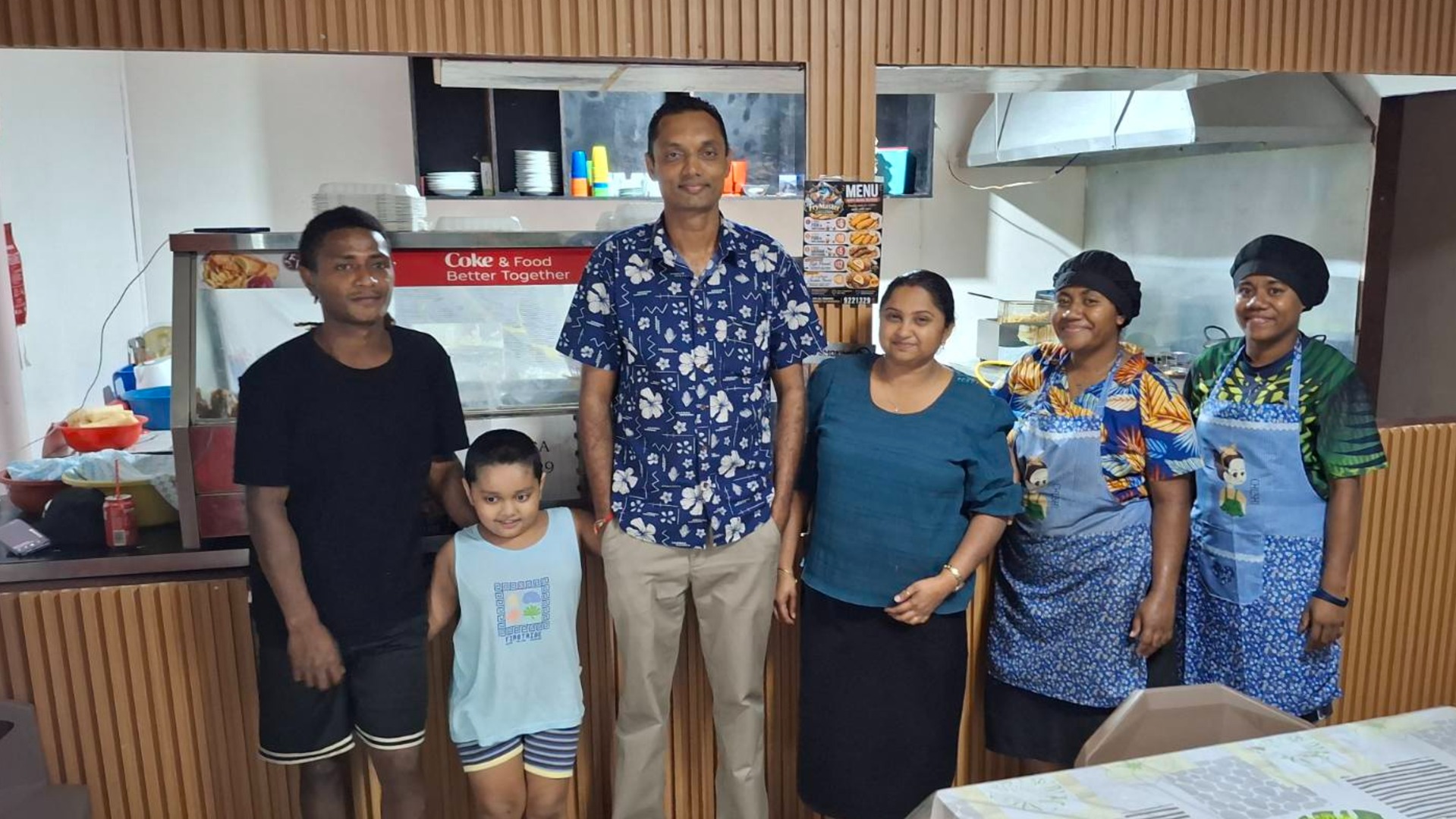 7 empregos criados após a abertura de um novo restaurante em Labasa