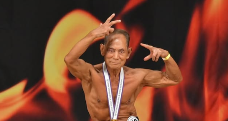 Com dieta vegetariana, japonês de 90 anos vence campeonato de fisiculturismo