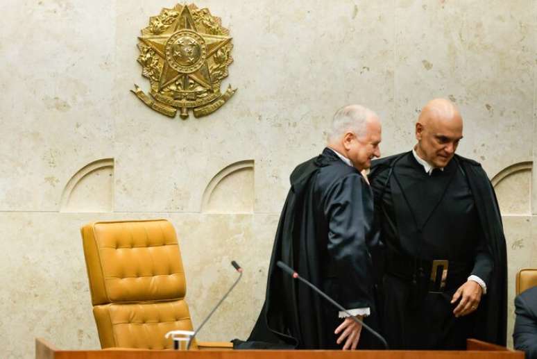 Fachin atende a pedido de Moraes e solicita a Mendonça nova quebra de sigilo do caso Master