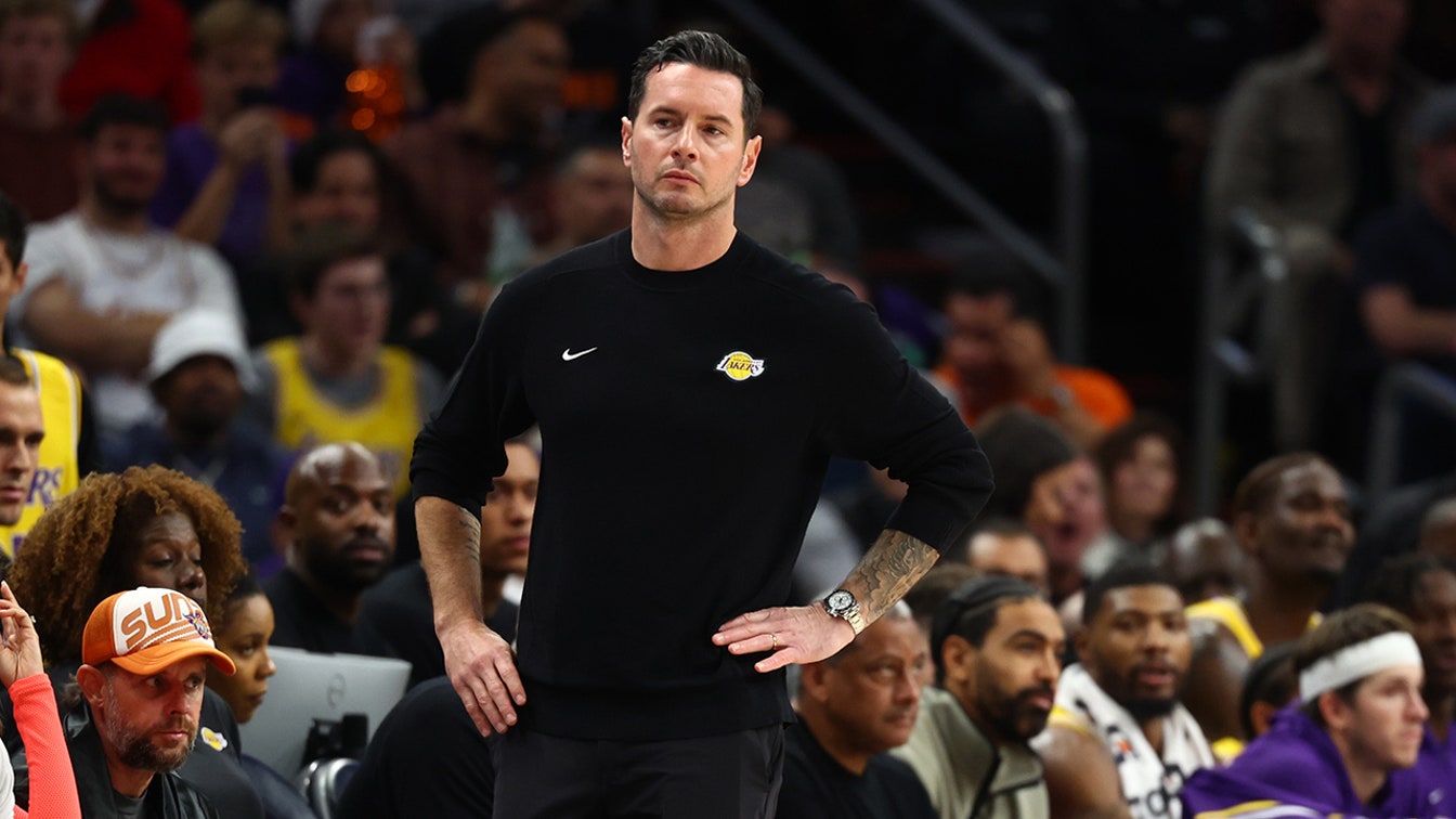 JJ Redick ataca LeBron James e promete que os titulares não serão todos 'brancos' em uma coletiva estranha