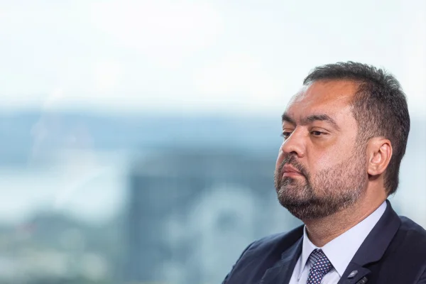 Castro confirma contato com Mendonça sobre Cabral, mas nega interferência