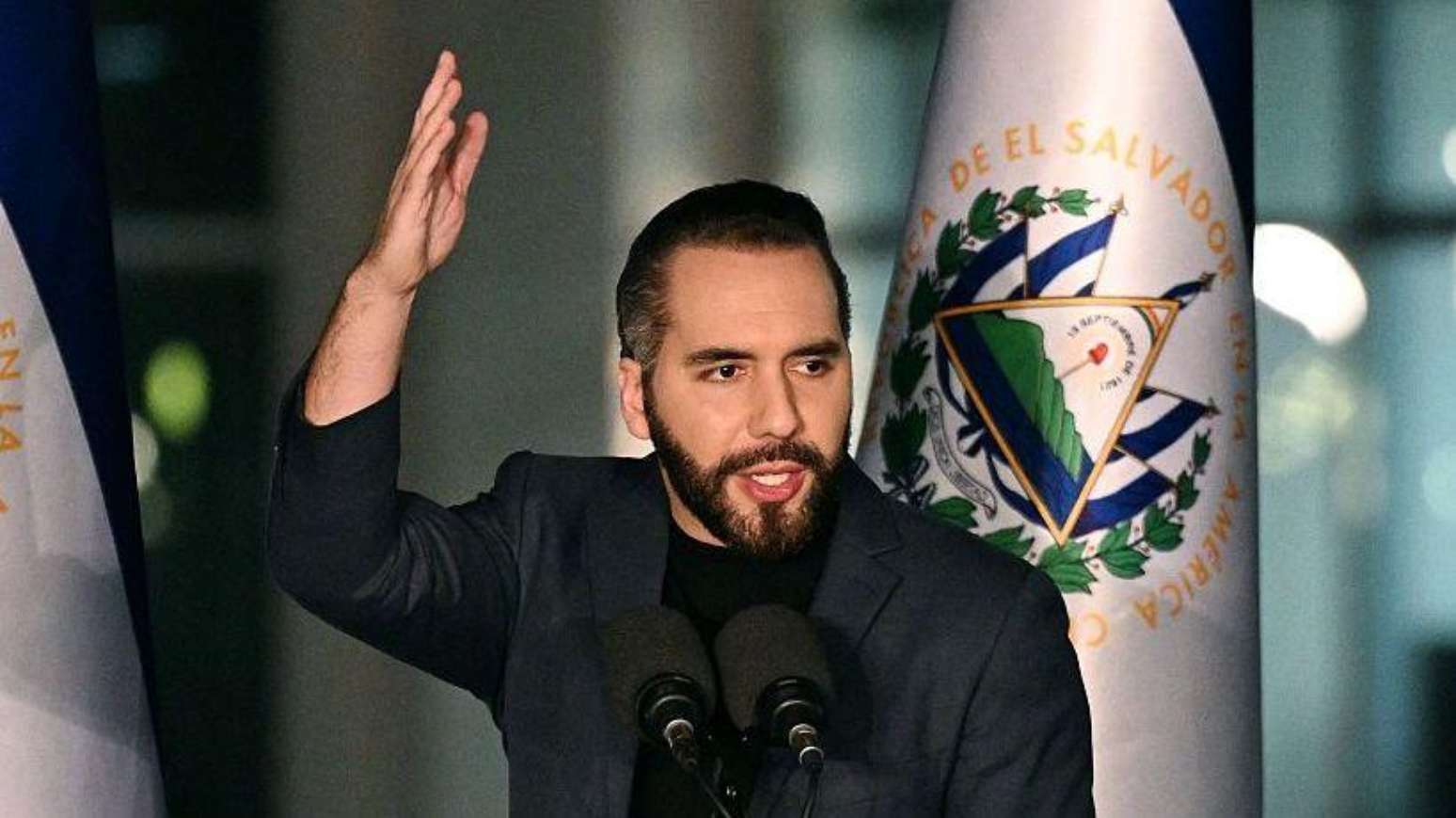Nayib Bukele defende que suas medidas severas devolveram a calma &agrave;s ruas de El Salvador e considera que suas for&ccedil;as de seguran&ccedil;a cometeram 'poucos erros'