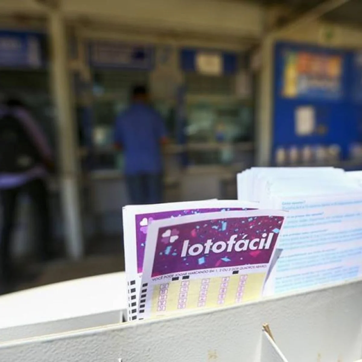 Lotofácil 3782 sorteia R$ 5 milhões nesta quinta (17/9). Veja resultado