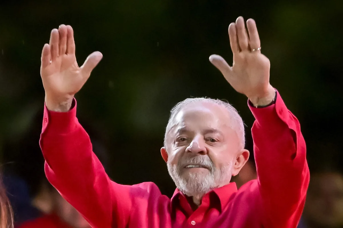 Lula anuncia canetas emagrecedoras gratuitas pelo SUS