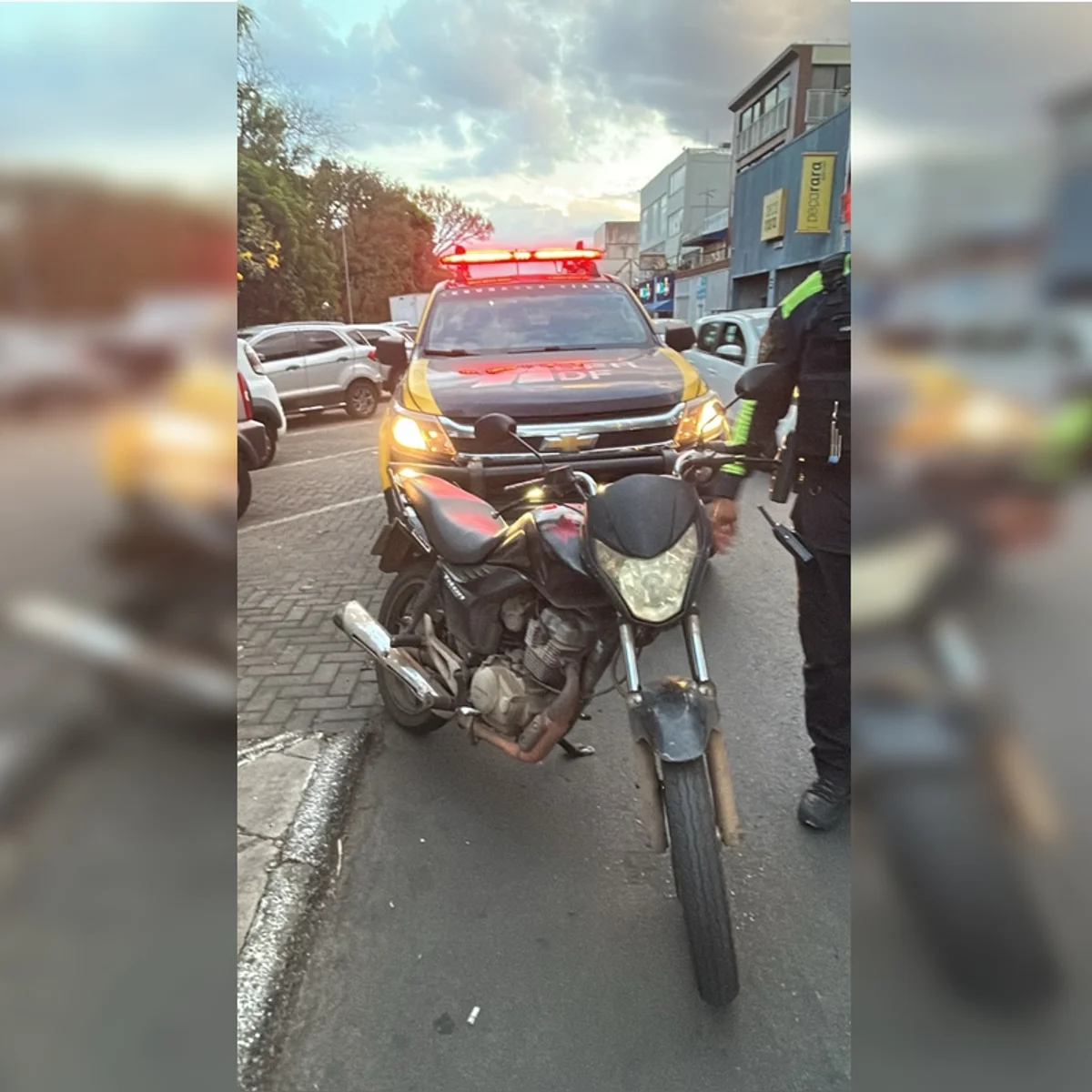 DER e Detran apreendem moto com mais de R$ 114 mil em débitos no DF