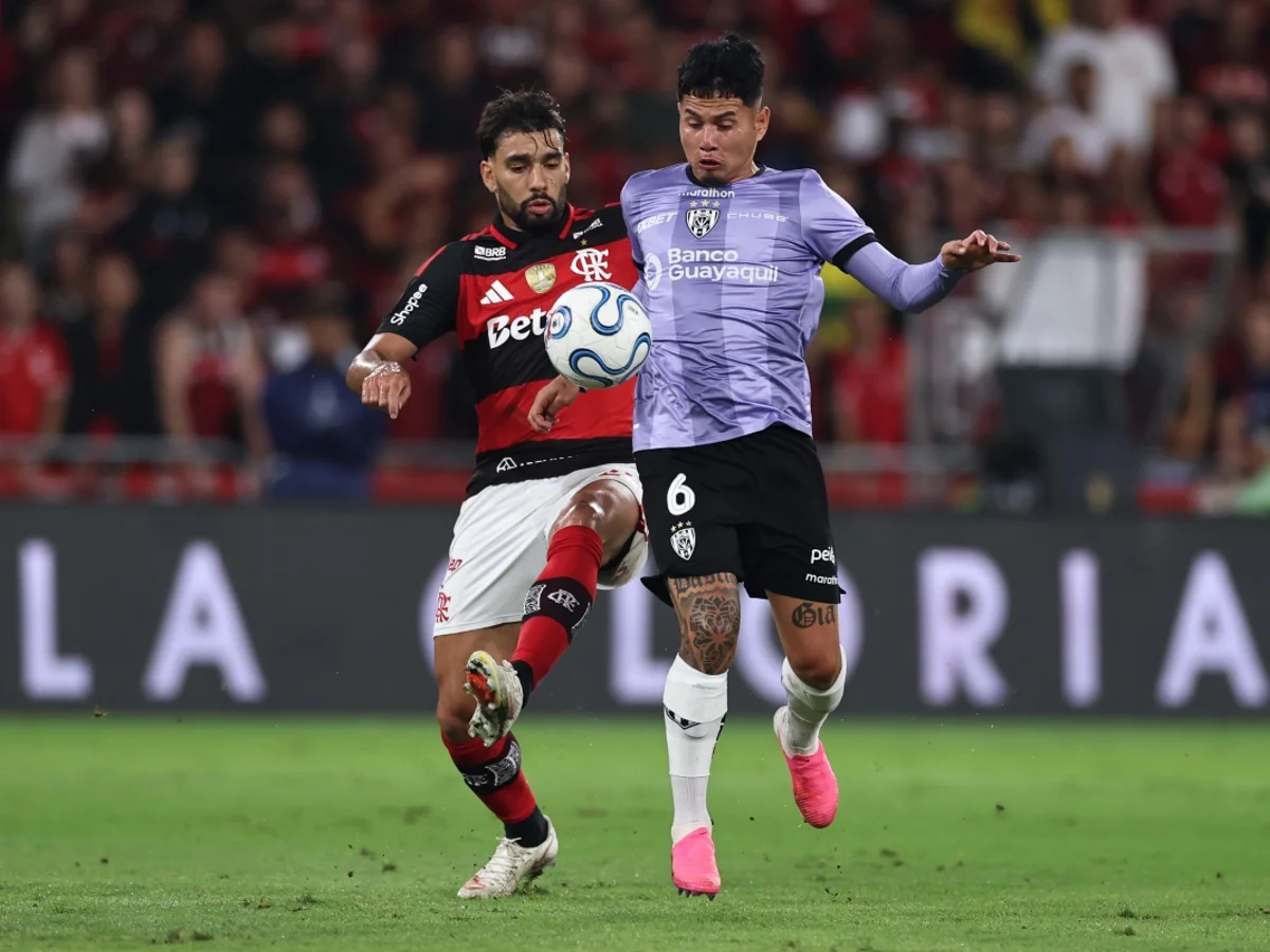 Com Jorginho expulso, Flamengo empata com Del Valle e avança à semifinal
