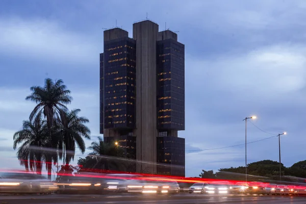 Banco Central reduz projeção de crescimento do PIB para 1,8% em 2026