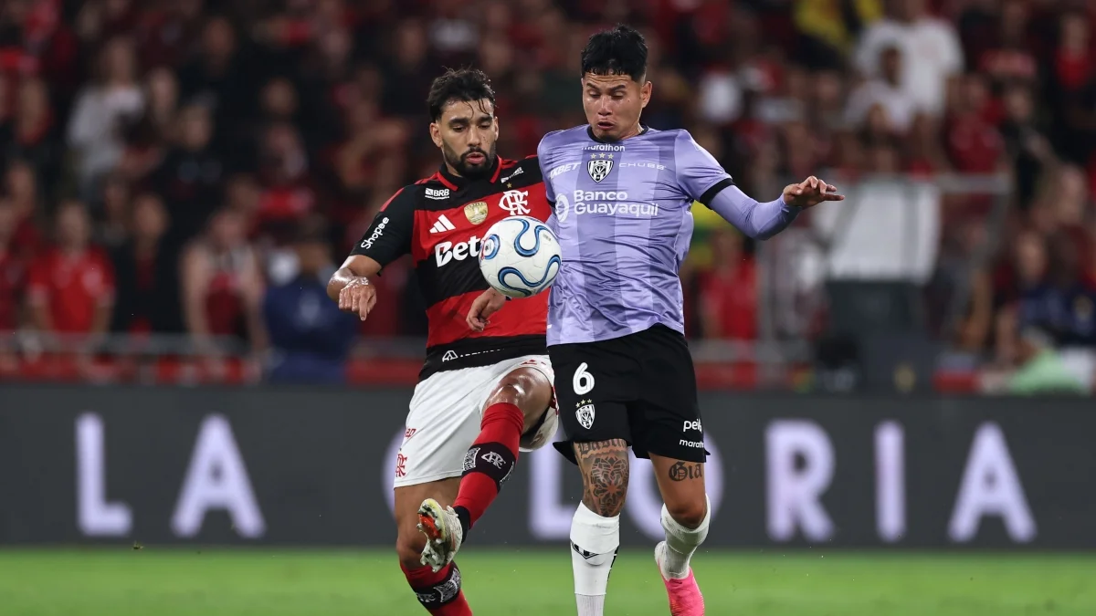 Com Jorginho expulso, Flamengo empata com Del Valle e avança à semifinal