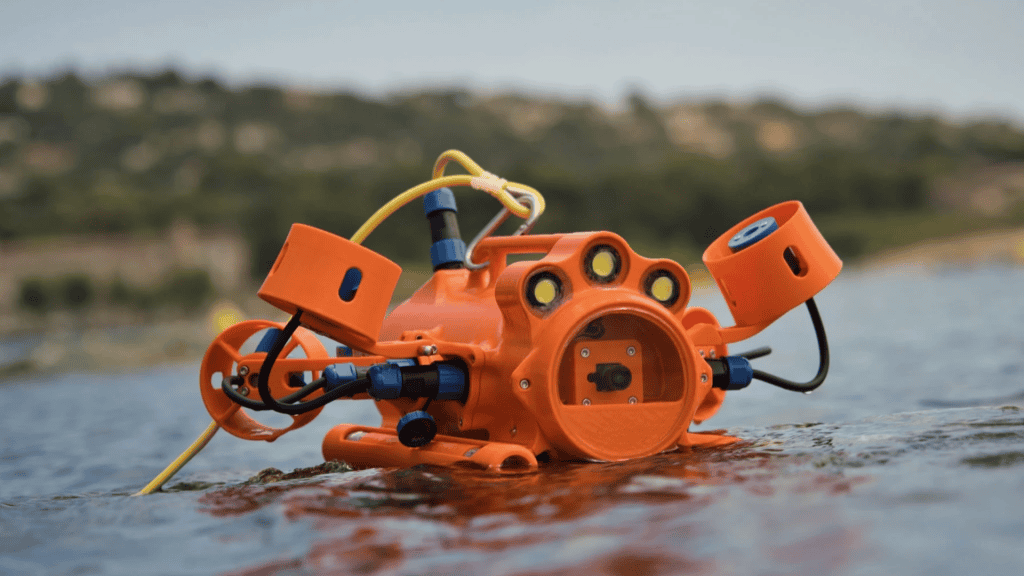Drone submarino? Compacto, o equipamento pode explorar locais onde mergulhadores não chegam