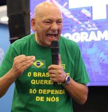Imagem da matéria: Em meio à crise, STF retoma sessão e decide em julgamento igualar licença maternidade de mães biológicas e adotivas