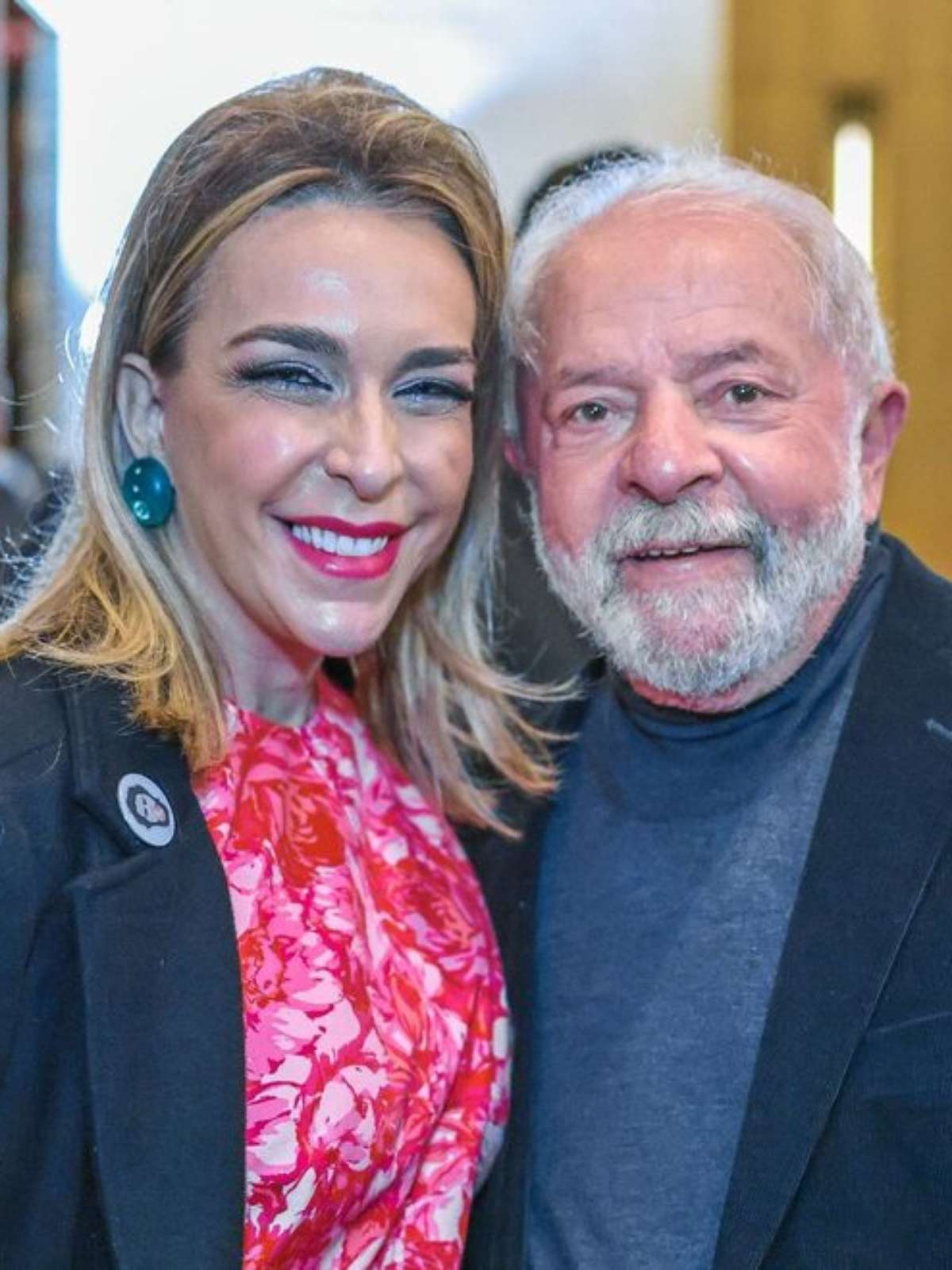 Amiga de Lulinha diz que foi a gabinete de Lula e viajou em avião da FAB