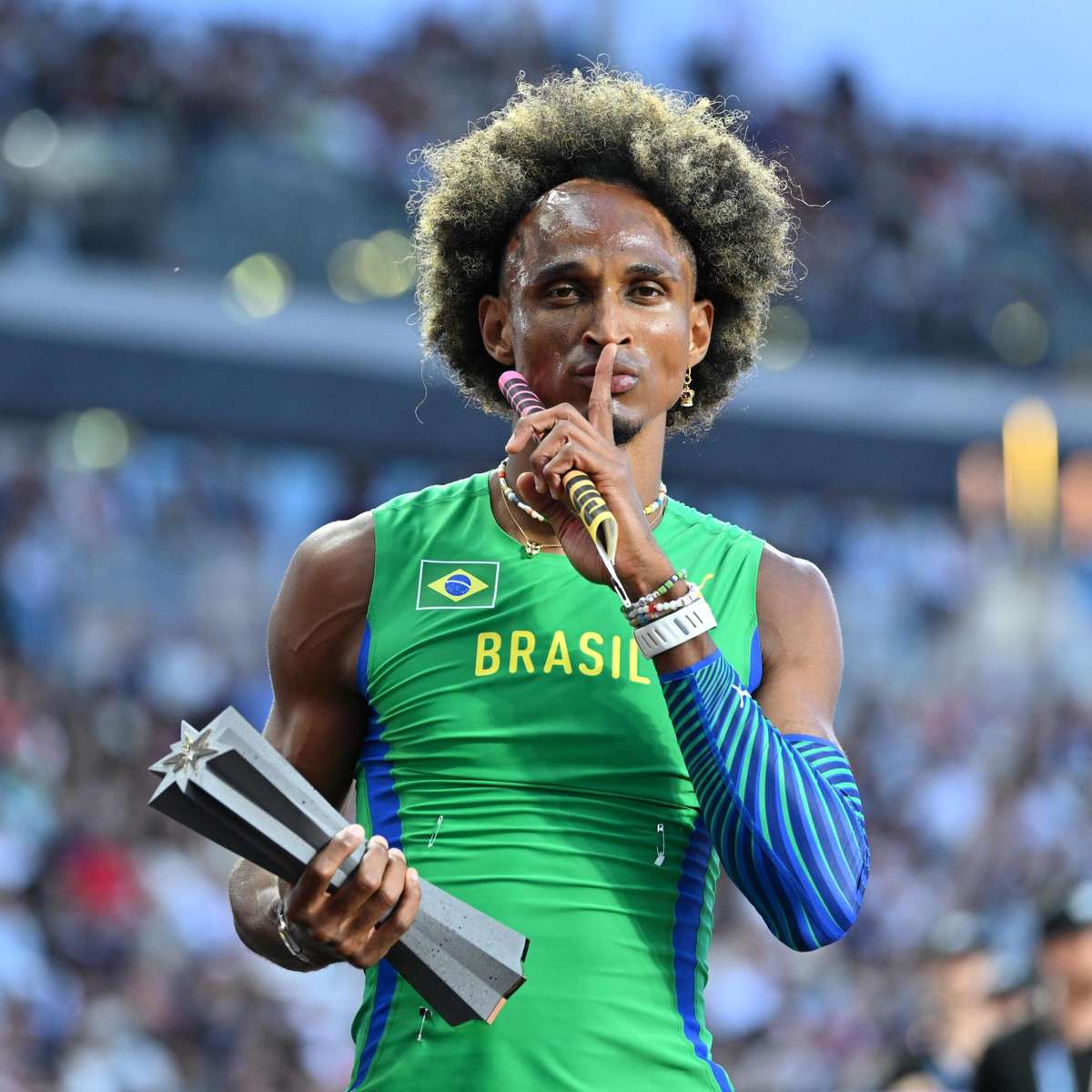 Alison dos Antos, o 'Piu', conquista título mundial de atletismo