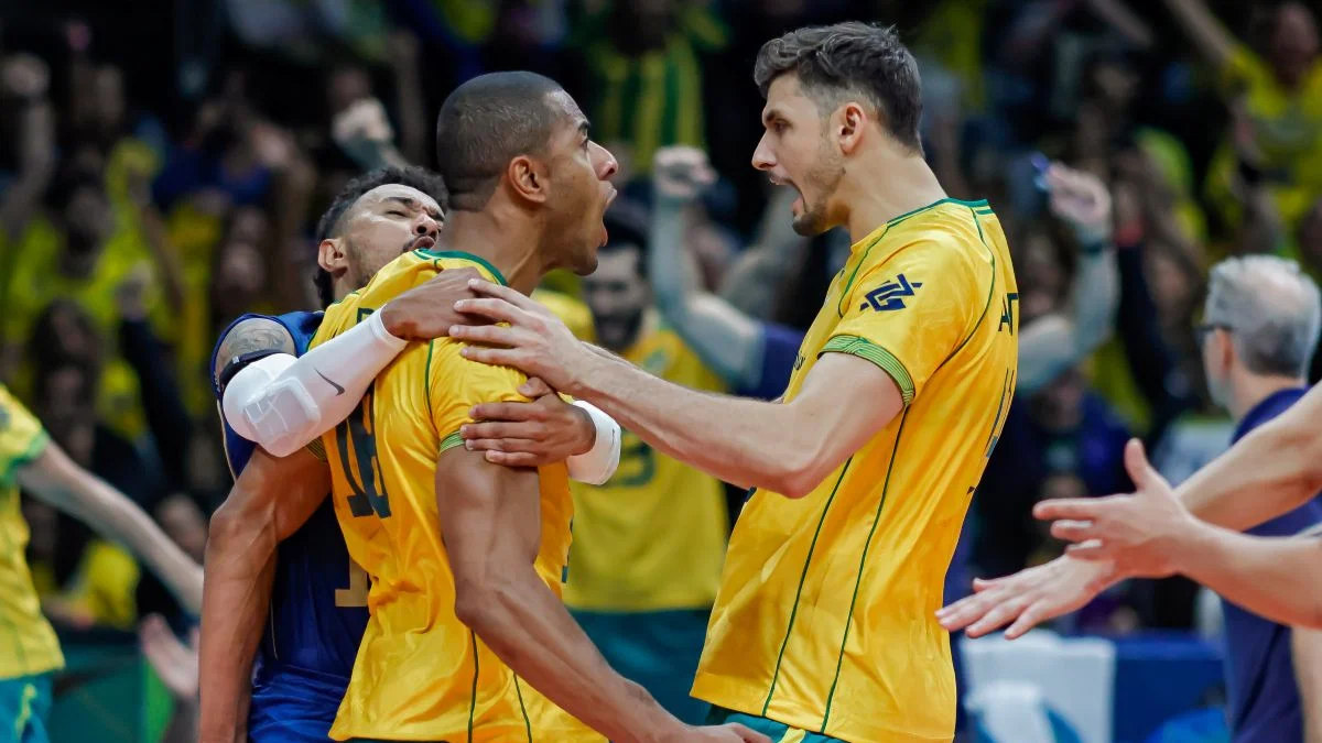 Vôlei: Brasil vence a Colômbia por três sets a zero e reassume liderança