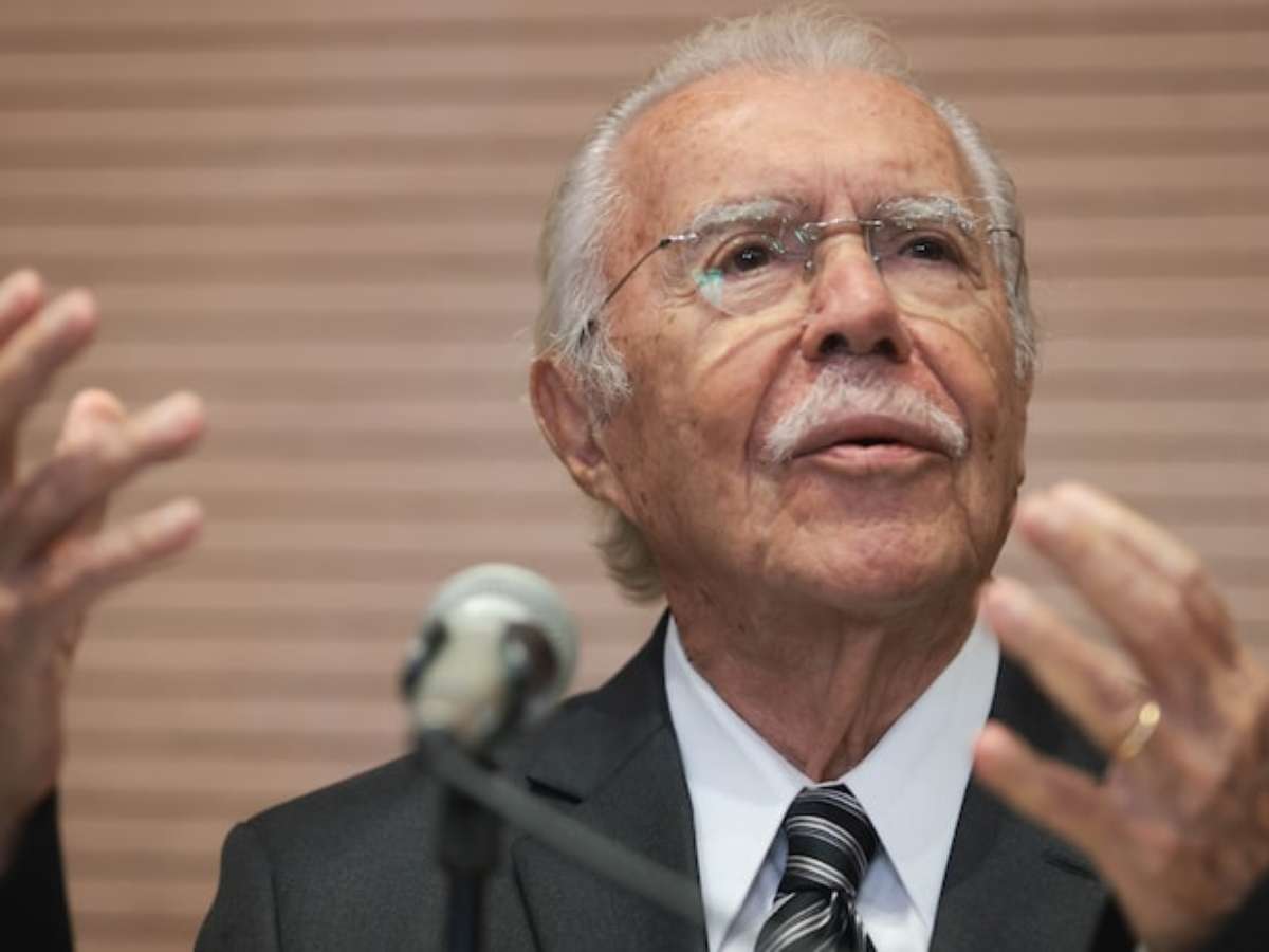 Ex-presidente José Sarney é internado com pneumonia; estado de saúde é estável