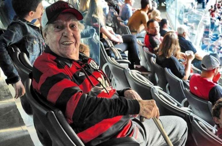 Morre aos 102 anos Jackson Nascimento, ídolo do Athletico