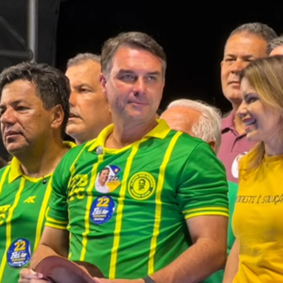 Como Flávio Bolsonaro planeja dominar o STF. É isso o que você quer?