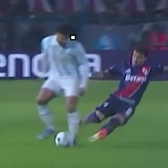 Beligoy difundió los audios del VAR por la patada de Arambarri en Atlético Tucumán vs River y redobló la polémica: “Quisieron instalar otra falacia”