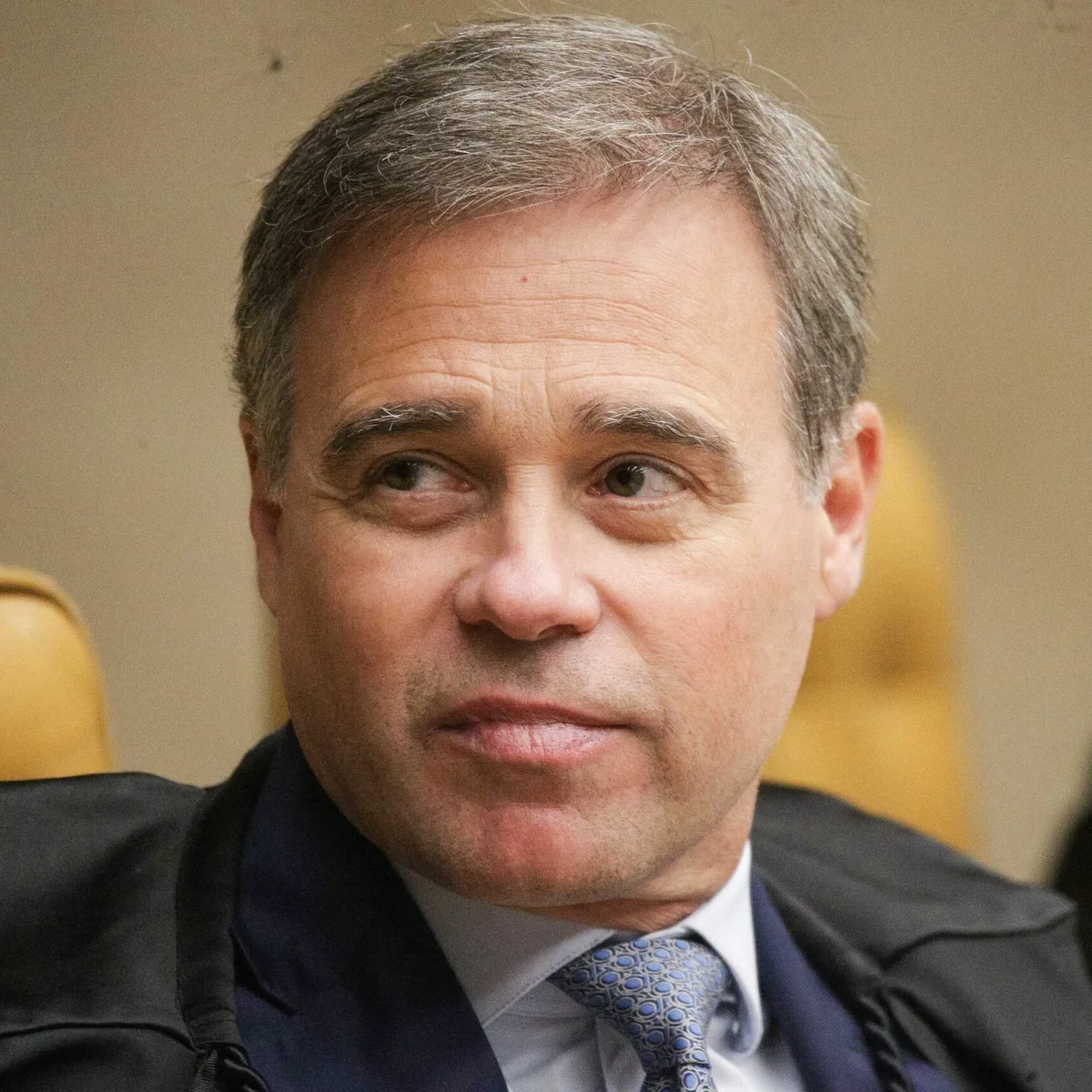 Mendonça será relator de ação de Renan contra reajuste do Bolsa Família