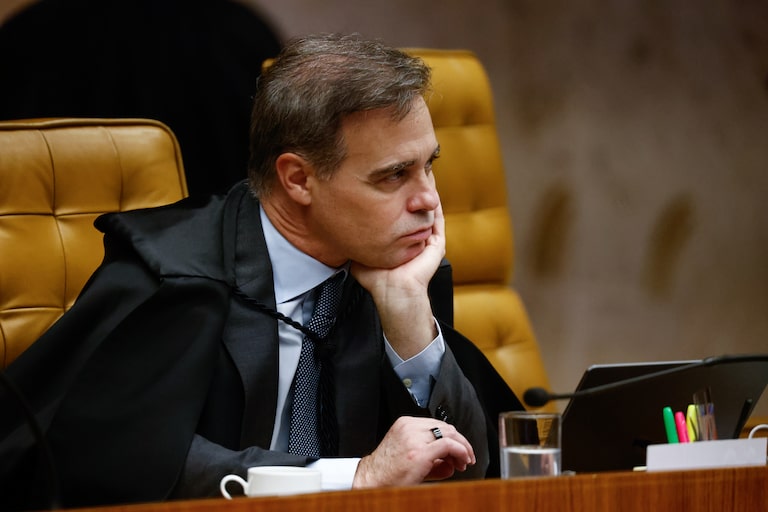 Prazo para Mendonça responder a acusações de Moraes termina nesta segunda-feira, 21