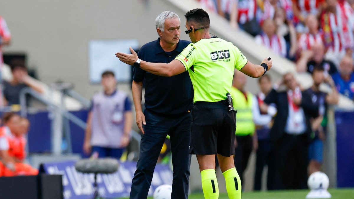 Real Madrid e José Mourinho detonam árbitro após derrota em dérbi: ‘Foi tudo muito estranho’; veja