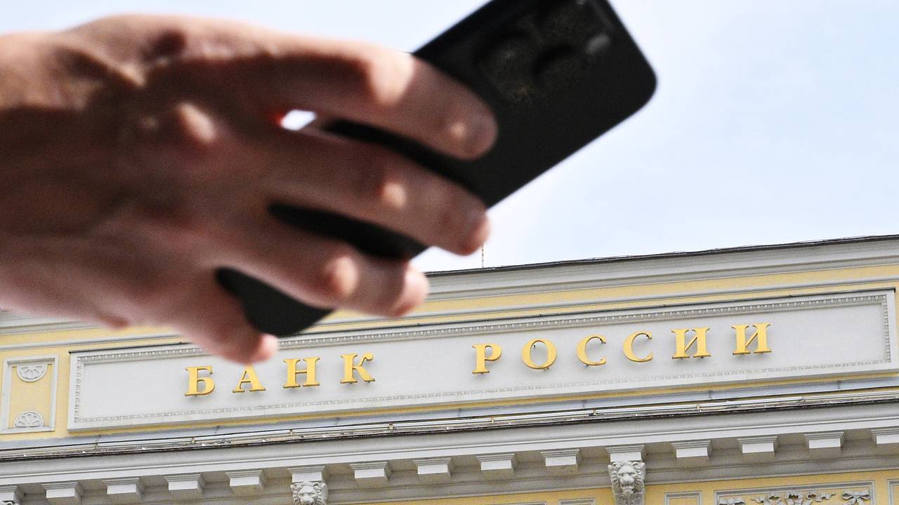 Na Rússia, querem incluir o não pagamento de serviços públicos e pensões alimentícias na carga de dívidas