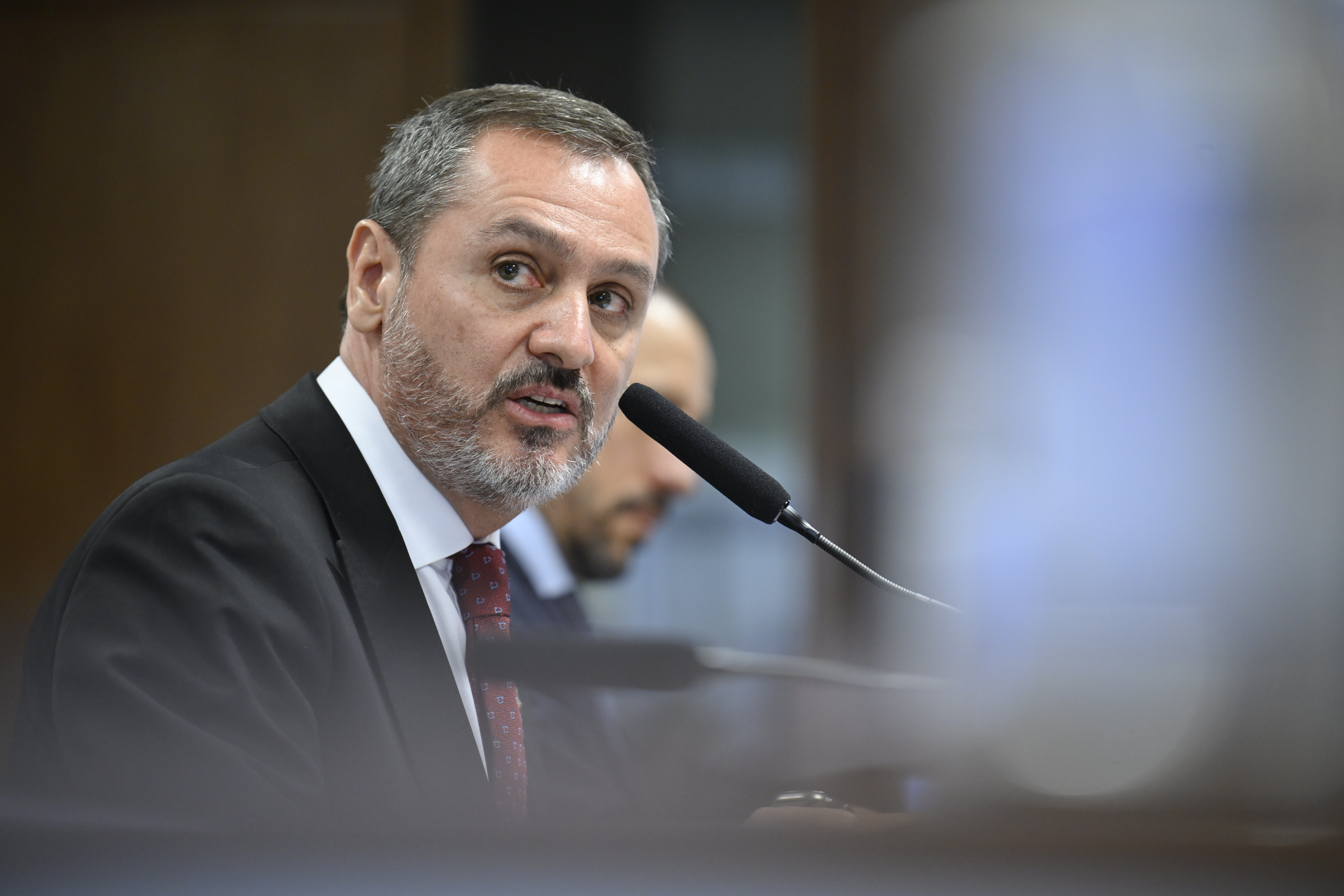 A aliados, diretor-geral da PF manifestou revolta com falas de ministros e citou ‘STF paralelo’