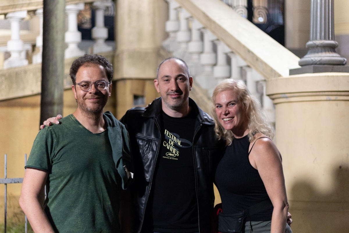 André Risturm, Patrick de Jongh e Cibele Amaral, equipe do filme Retorno a Buenos Aires - Metrópoles