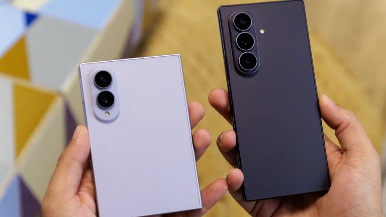 Galaxy Z Fold 8 vs. Fold 8 Ultra: maior significa melhor? Nós comparamos