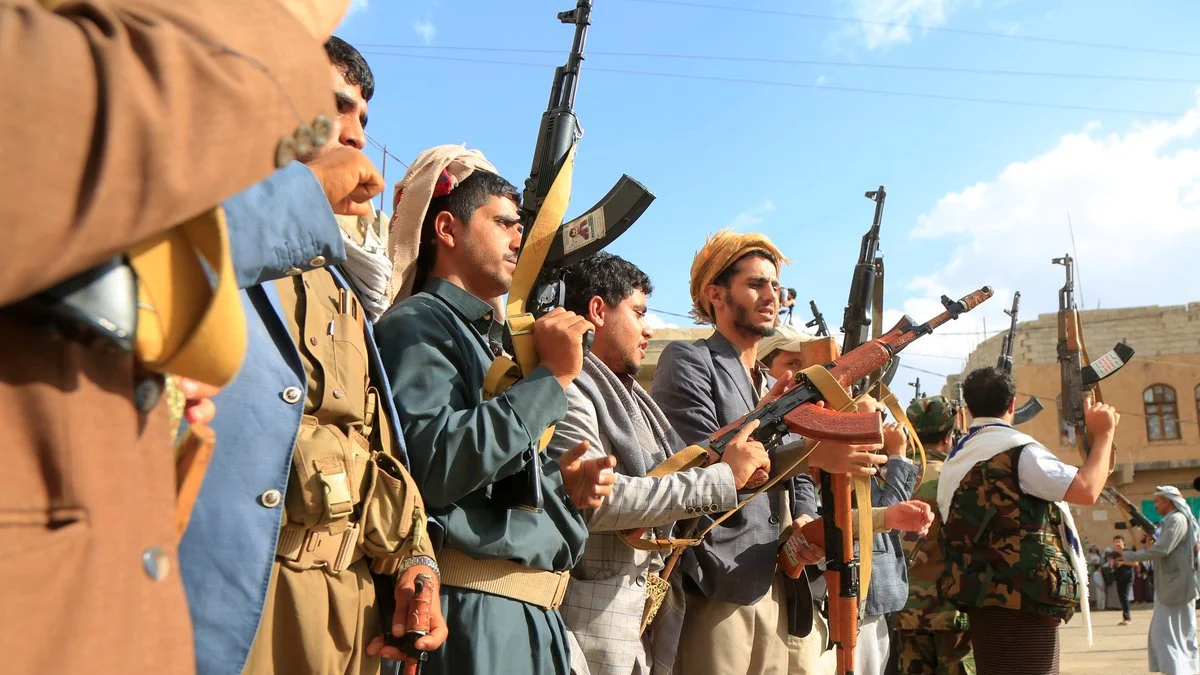 Houthis avançam no Iêmen e tomam ilha em rota vital de comércio de petróleo