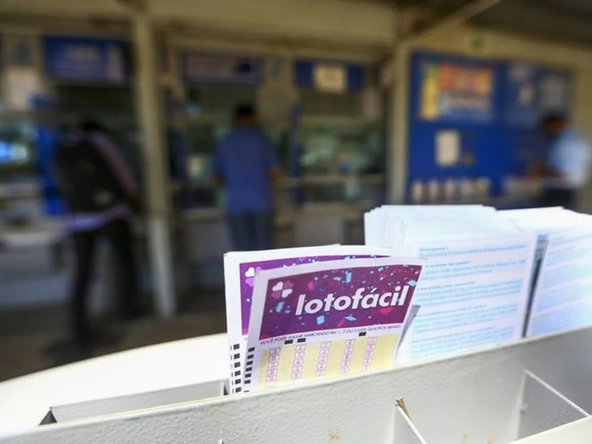 Lotofácil 3782 sorteia R$ 5 milhões nesta quinta (17/9). Veja resultado