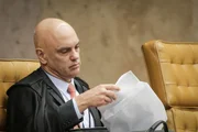 Moraes acusa Mendonça de crime de responsabilidade e improbidade administrativa na condução das operações Sem Desconto e Compliance Zero