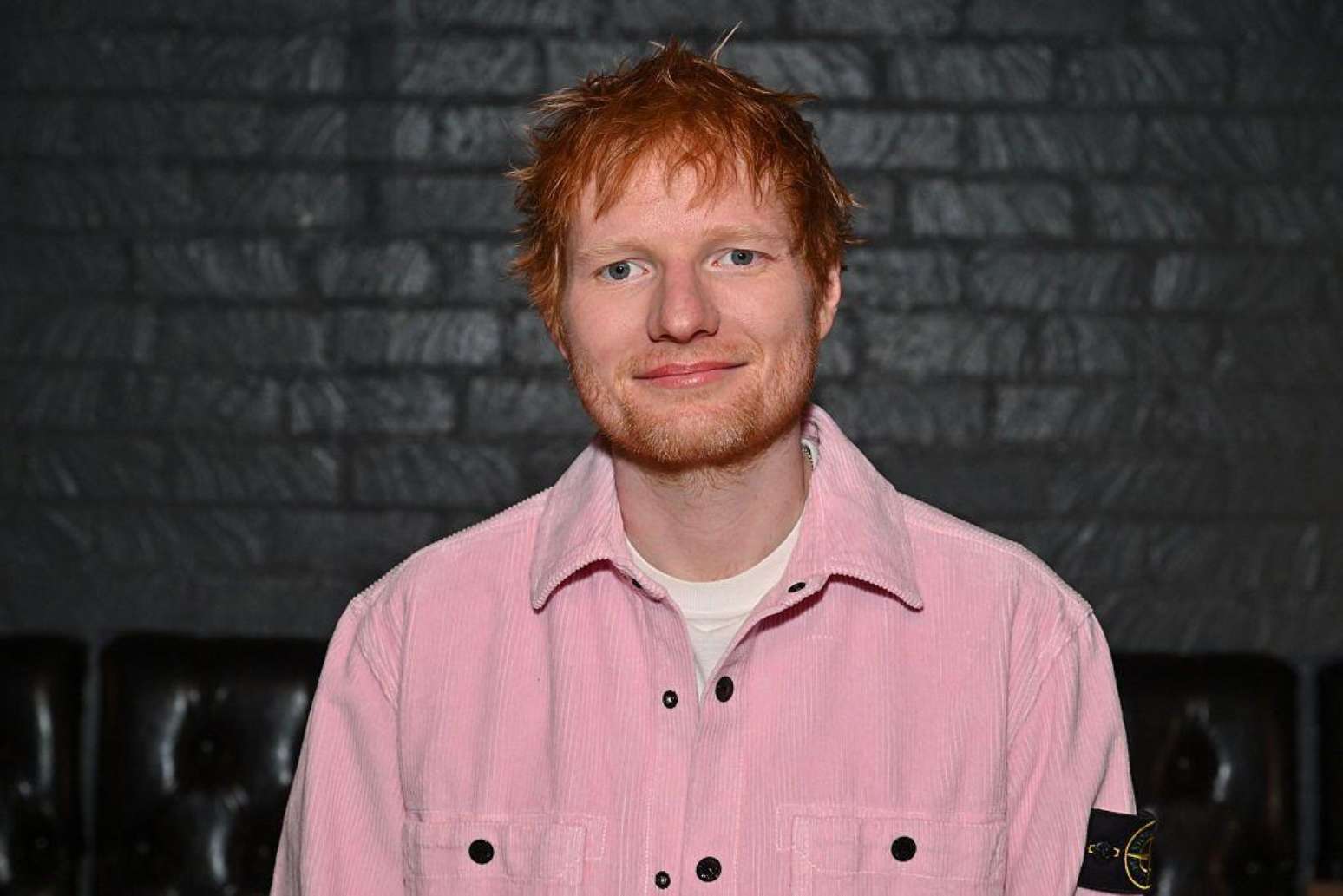 'Essa é uma questão humanitária, e não posso mais esconder o que sinto a respeito', diz Ed Sheeran ao se referir à polêmica com Macklemore