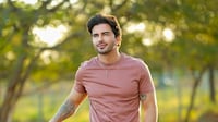 Aguinha na cara? Carelli avisa que episódio desta quarta (16) vai mostrar o estopim da treta entre Darlin Ferrattry e Giovanna Gold