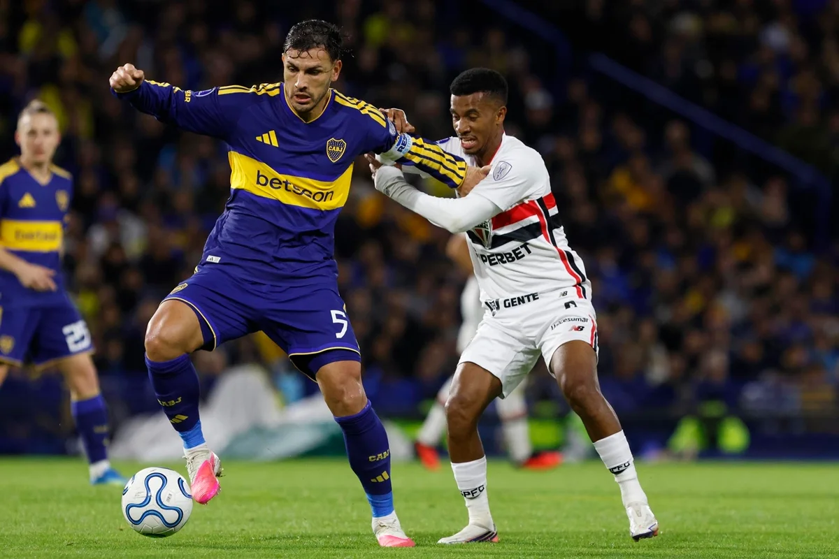 Sem Calleri, São Paulo tenta reverter desvantagem diante do Boca Juniors