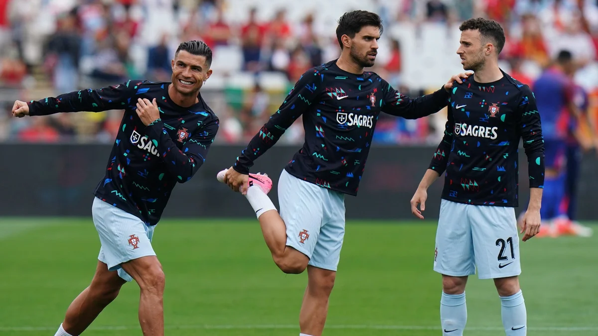 Cristiano Ronaldo condena gritos de "Jota" a Rúben Neves e pede punição